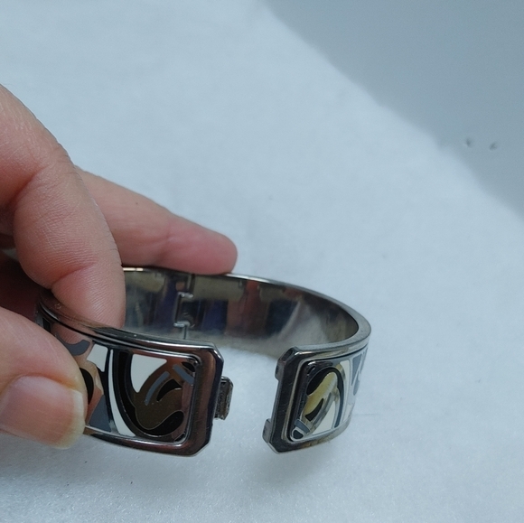 5/$25 Vintage Bracelets silver tone 6 bohemian style - Picture 5 of 7